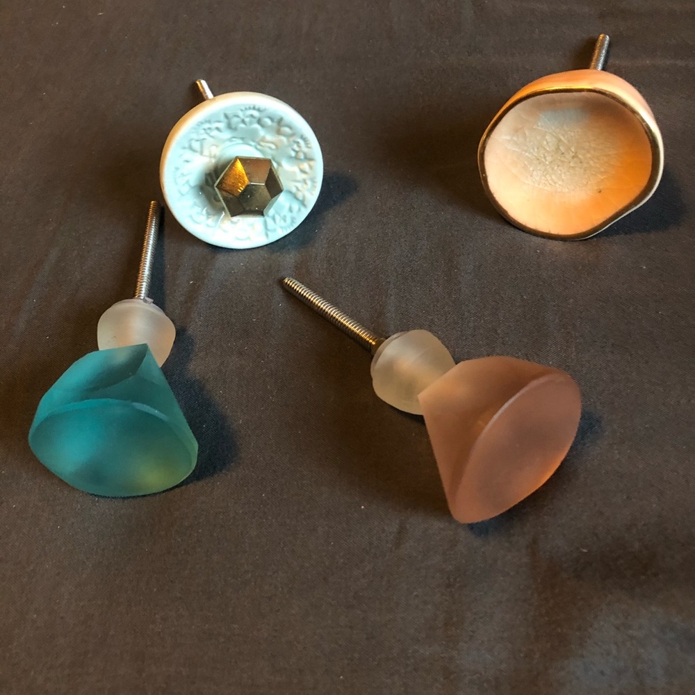 ANTHROPOLOGIE | Knobs ✨🌸